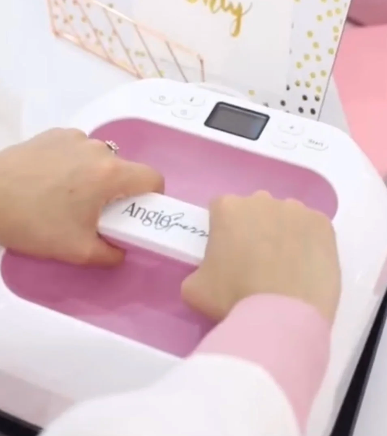 HEAT PRESS PINK 9 x 9